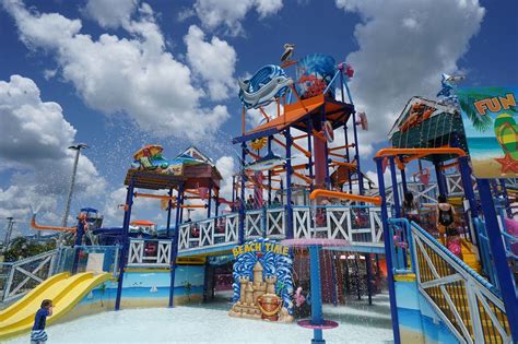 Six Flags Great Adventure waterpark expanding with 7 new slides, splash playground - nj.com