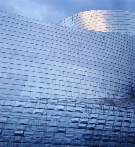 YoungManGoneWest: Bilbao - Guggenheim Museum