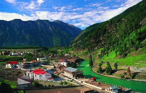 Mesmerizing Swat Valley: It is a Journey to Paradise on Earth - News 360