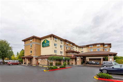 La Quinta Inn & Suites by Wyndham Vancouver | Vancouver, WA Hotels