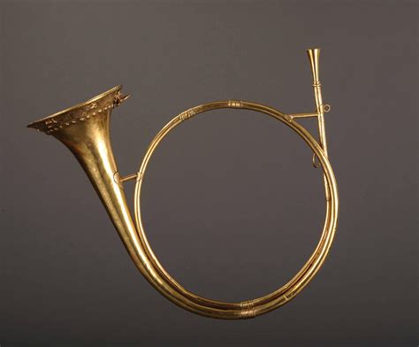 Natural horn, F – Works – National Music Museum