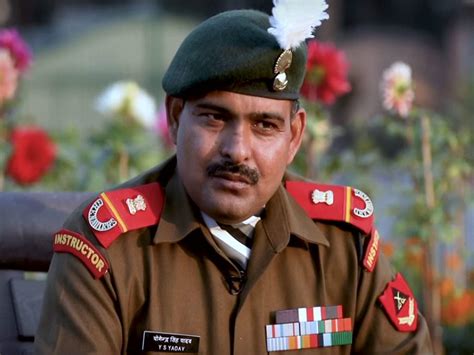 highest indian military honour param vir chakra awardee yogendra singh ...