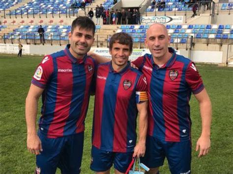 VALENCIA FOOTBALL....LUIS RUBIALES AT LEVANTE UD (EXCLUSIVE INTERVIEW ...