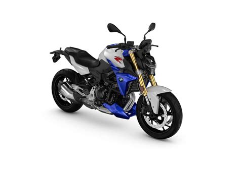 2022 BMW F900R Guide • Total Motorcycle