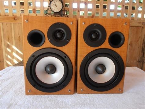 HITACHI HI-FI SPEAKERS 50 WATTS 8 OHM | in Norwich, Norfolk | Gumtree