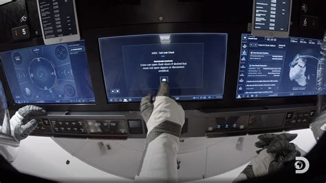 SpaceX - Crew Dragon Touchscreen Displays UI/UX