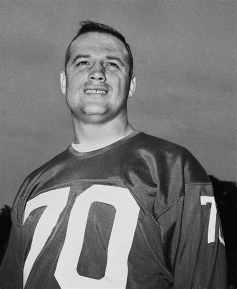 Hard-hitting Hall of Fame linebacker Sam Huff dies at 87 - Los Angeles Times