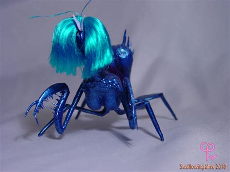 Blue Mantis by swallowingalive on DeviantArt