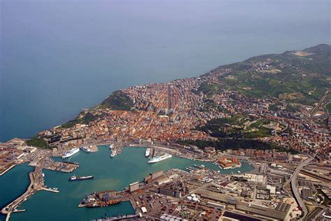 Ancona Aerial view, Marche, Italy – Visititaly.info