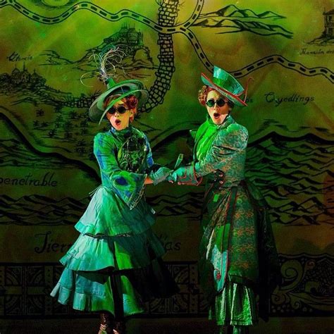 Wicked México Wicked Musical Broadway, Wizard Of Oz Musical, Wicked Costumes, Theatre Costumes ...