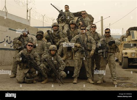 U.S. Army Soldiers assigned to weapons squad, 1st Platoon, C Company ...