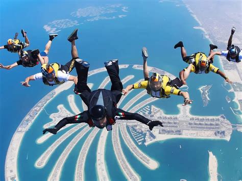 Five Reasons To Try Skydiving In Dubai | CTC
