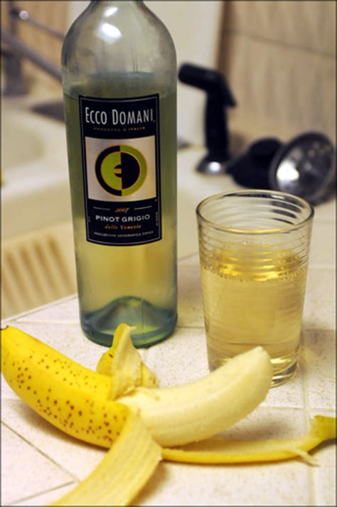 Banana Wine Manufacturer & Exporters from Coimbatore, India | ID - 500454