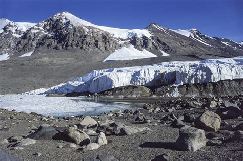 SwissEduc - Glaciers online - Dry Valleys, Antarctica