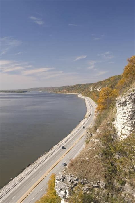 Mississippi River Valley: Great River Road Scenic Drive