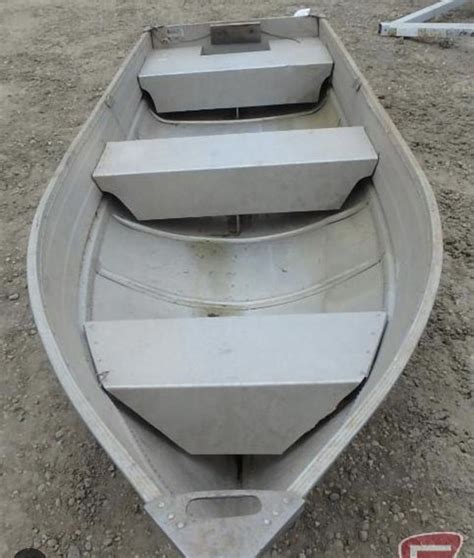 Aluminum Row Boat for Sale in Allyn, WA - OfferUp