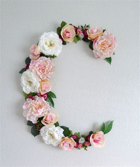 Floral Monogram | Floral monogram, Monograms diy, Diy floral letters