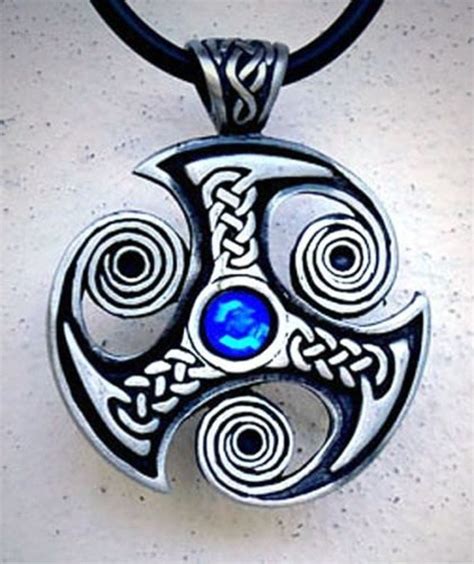 Teen Wolf Beta Wolf Triskele Triskellion by WitchcraftsGifts