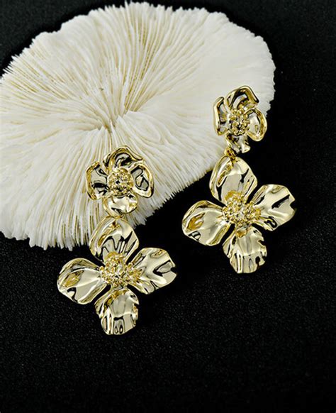 Gold flower earrings