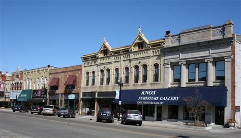 One hip, vintage & retro shop in Neenah, Wisconsin | Minnesota Prairie ...