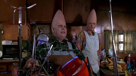 Coneheads (1993)