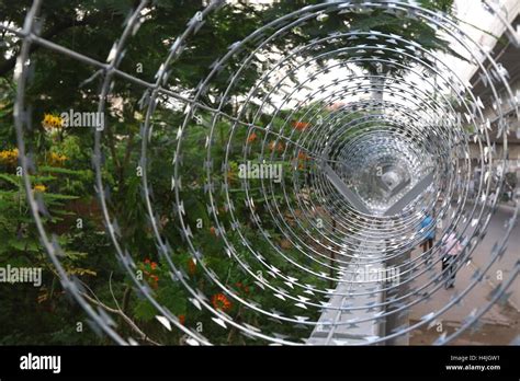 Bangladesh border fence hi-res stock photography and images - Alamy