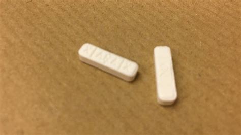 Fake Xanax: Anxiety drug deaths an 'escalating crisis' - BBC News