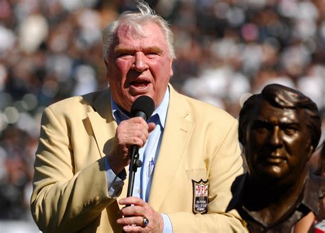 John Madden, Super Bowl Coach Who Became Analyst, Dies at 85 - Bloomberg