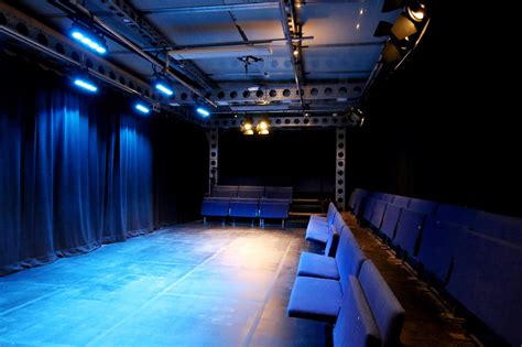 ModTruss Debuts at Pleasance Theatre - MONDO-DR