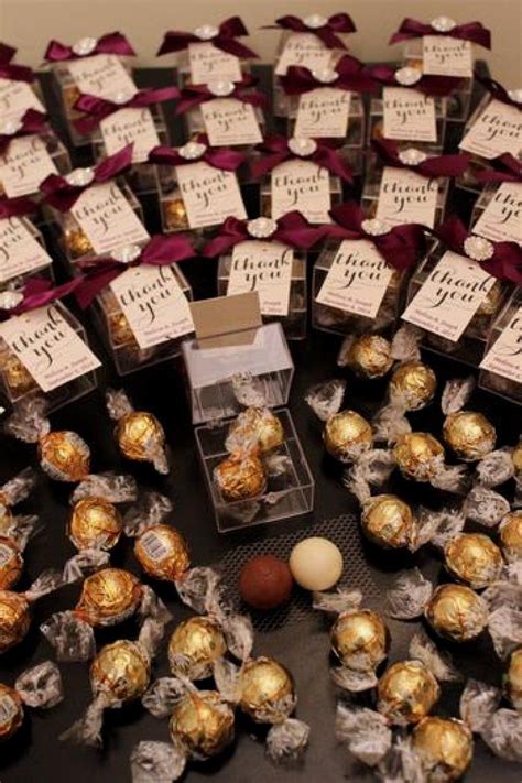 18 Lindor Lindt Chocolate Wedding Favours Picture | Candy wedding favors, Chocolate wedding ...