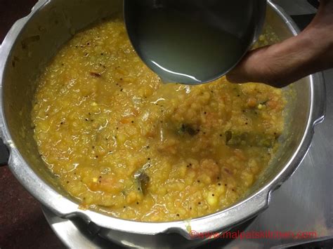 QUICK ALOO BHAAJI/POTATO MASAL, how to make masal in pressure cooker ~ Malpats Kitchen