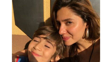 Mahira Khan Relives Her 'Extraordinary Moments' With Son Azlan - Lens