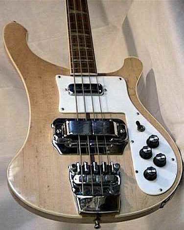 Rickenbacker 4001