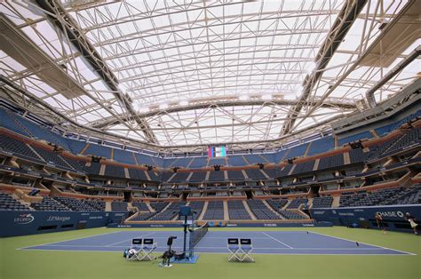 That $150 million roof at Arthur Ashe Stadium is making tennis a really loud sport