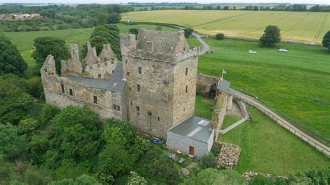 Balgonie Castle http://www.balgoniecastle.com/ | Scotland castles, Scottish castles, Castles in ...