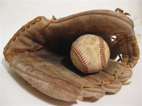 The Guide To Restoring Old Baseball Gloves With 4 Must-Try Methods ...