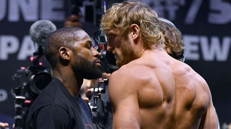 Floyd Mayweather Vs Canelo Alvarez Weigh In