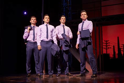 Jersey Boys celebrates 2,500th performance | Musical Theatre Review