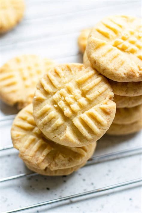 Vegan Shortbread Cookies | Just 3 Ingredients! | Delicious Everyday