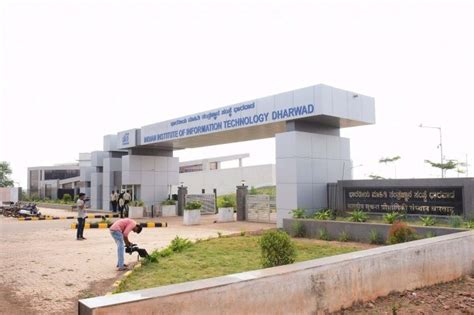 Construction Of The New IIT Campus Of Dharwad Photos: HD Images ...