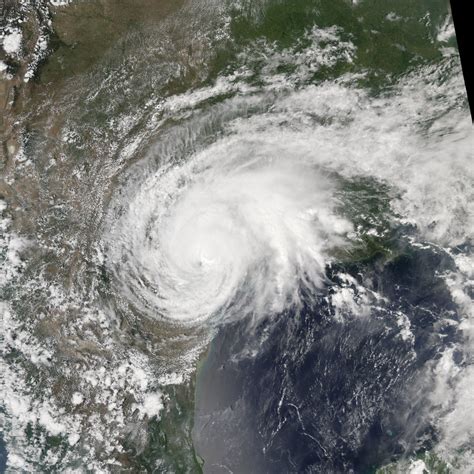 Hurricane Harvey satellite photos show a devastating storm making ...