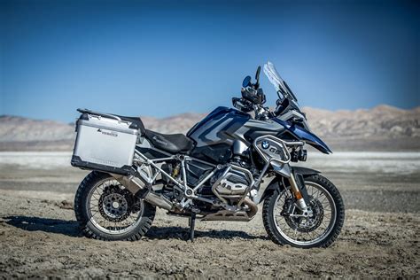 BMW R1200GS World of Adventure Bike Build - ADV Pulse