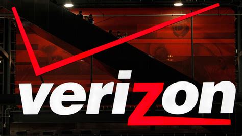 Verizon's new plans raise prices for more data