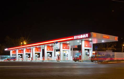 LUKOIL reports sales drop