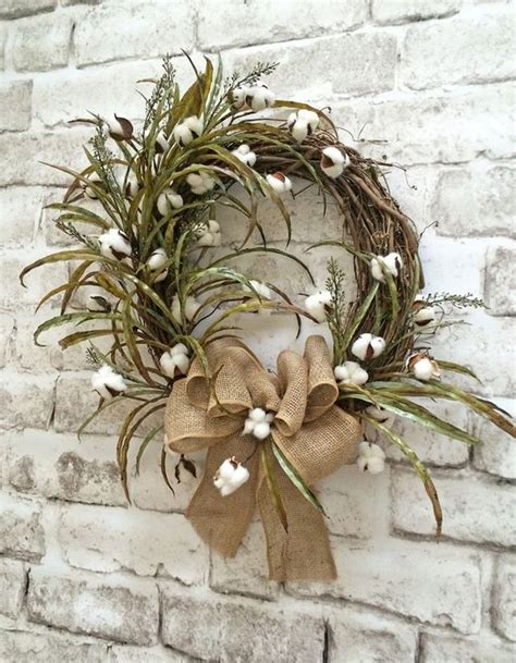 Awesome 40 Beautiful Front Door Wreath Ideas https://pinarchitecture ...