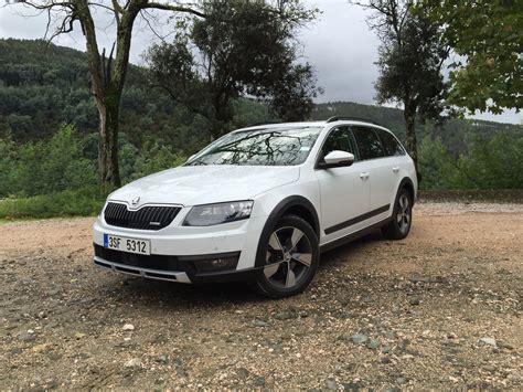 2015 Skoda Octavia Scout Review | CarAdvice