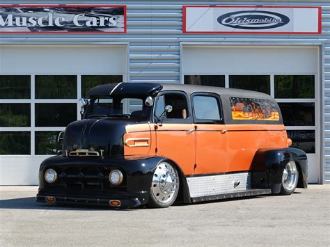 1951 Ford Custom COE - U0432 - MAXmotive