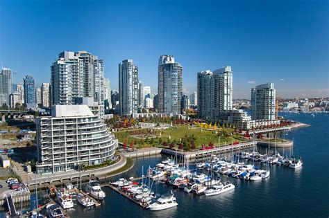 Neighborhood Guide To Yaletown Vancouver - Parkbench