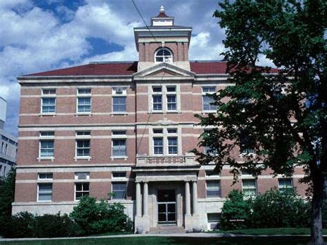 Historic Sites of Manitoba: Manitoba Agricultural College / University of Manitoba (Fort Garry ...