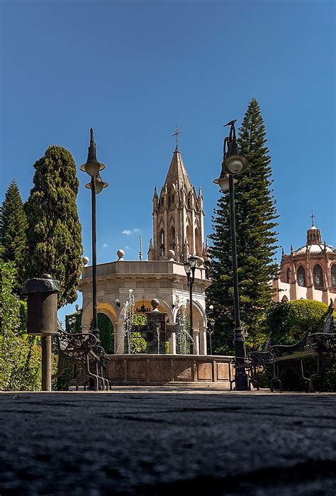 Jardín de Moroleón, Guanajuato :: Behance